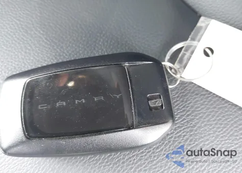 2025 Toyota Camry Se z USA, uszkodzony, nr VIN 4T1DBADK7SU016779